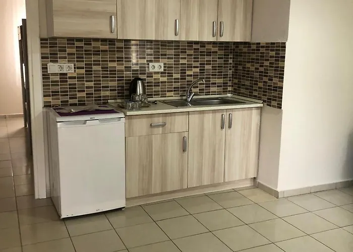 Mina Grand מלון דירות קמר