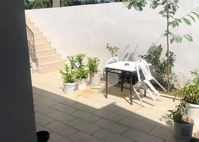 מלון דירות Mina Grand