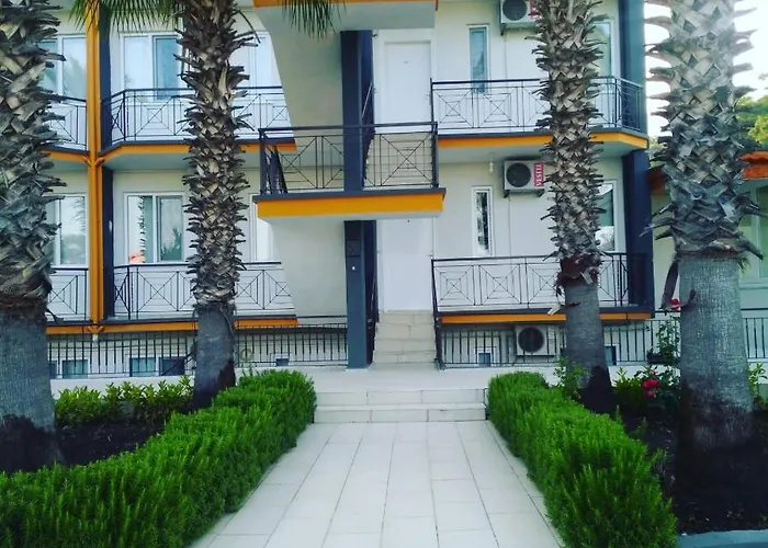 Mina Grand 3* קמר