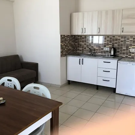 Mina Grand Aparthotel 3*