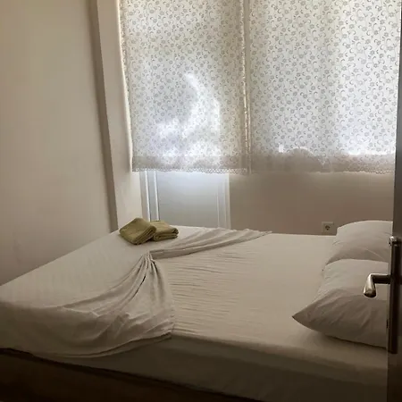 מלון דירות Mina Grand