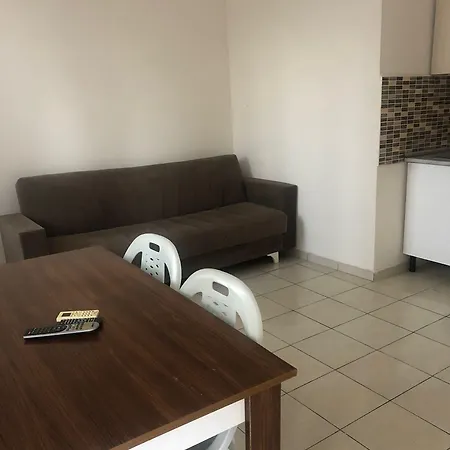 Mina Grand شقة فندقية 3*