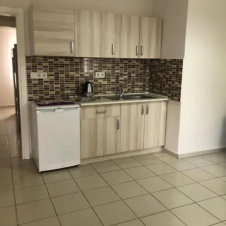 Mina Grand Lägenhetshotell Kemer