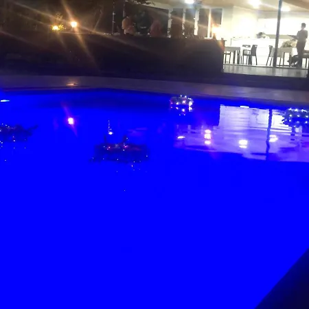 Mina Grand Lägenhetshotell 3*